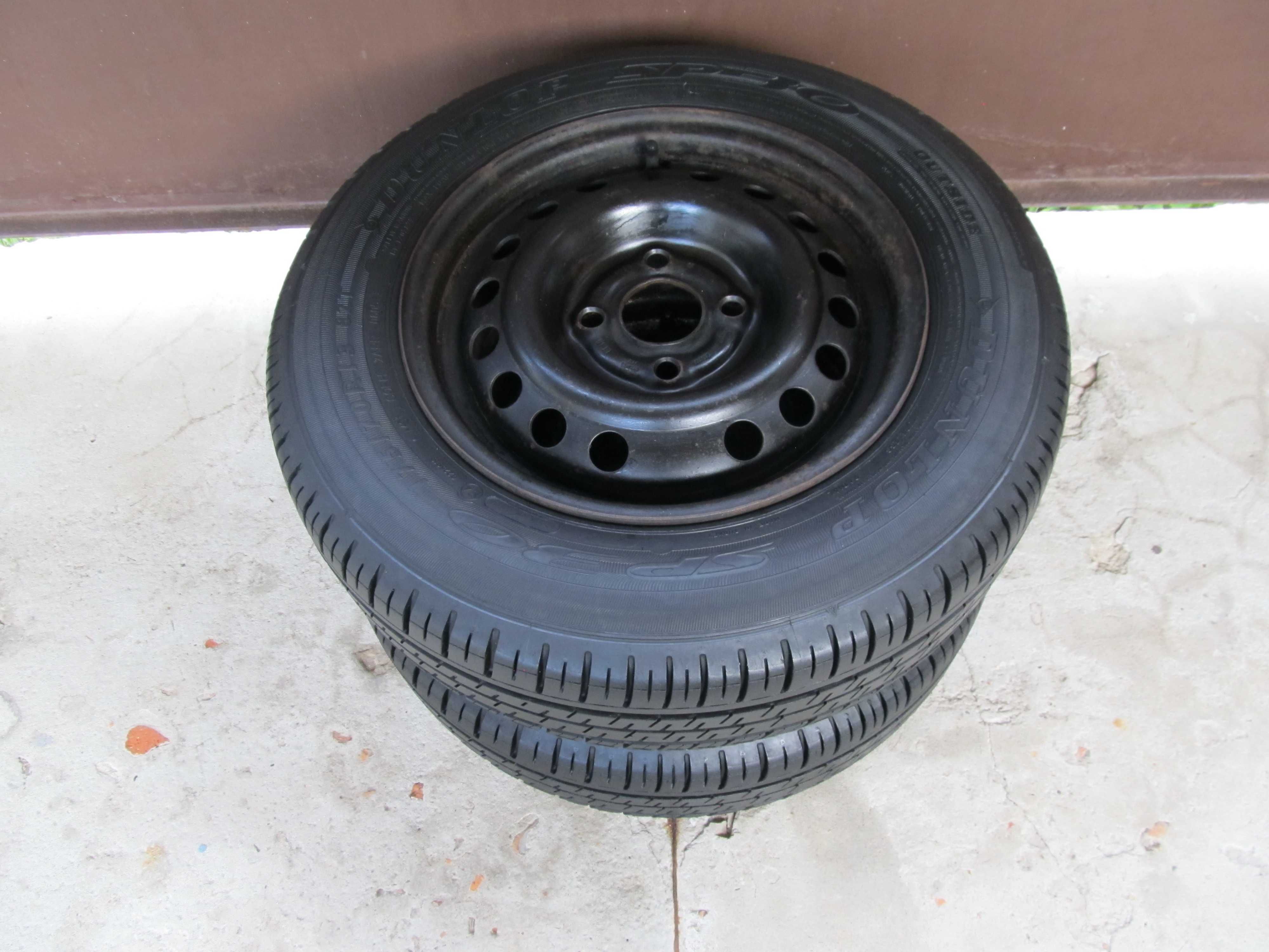 Колеса в сборе Диски 4x100 Резина Dunlop SP-30 175 70 R13 82T  7 мм