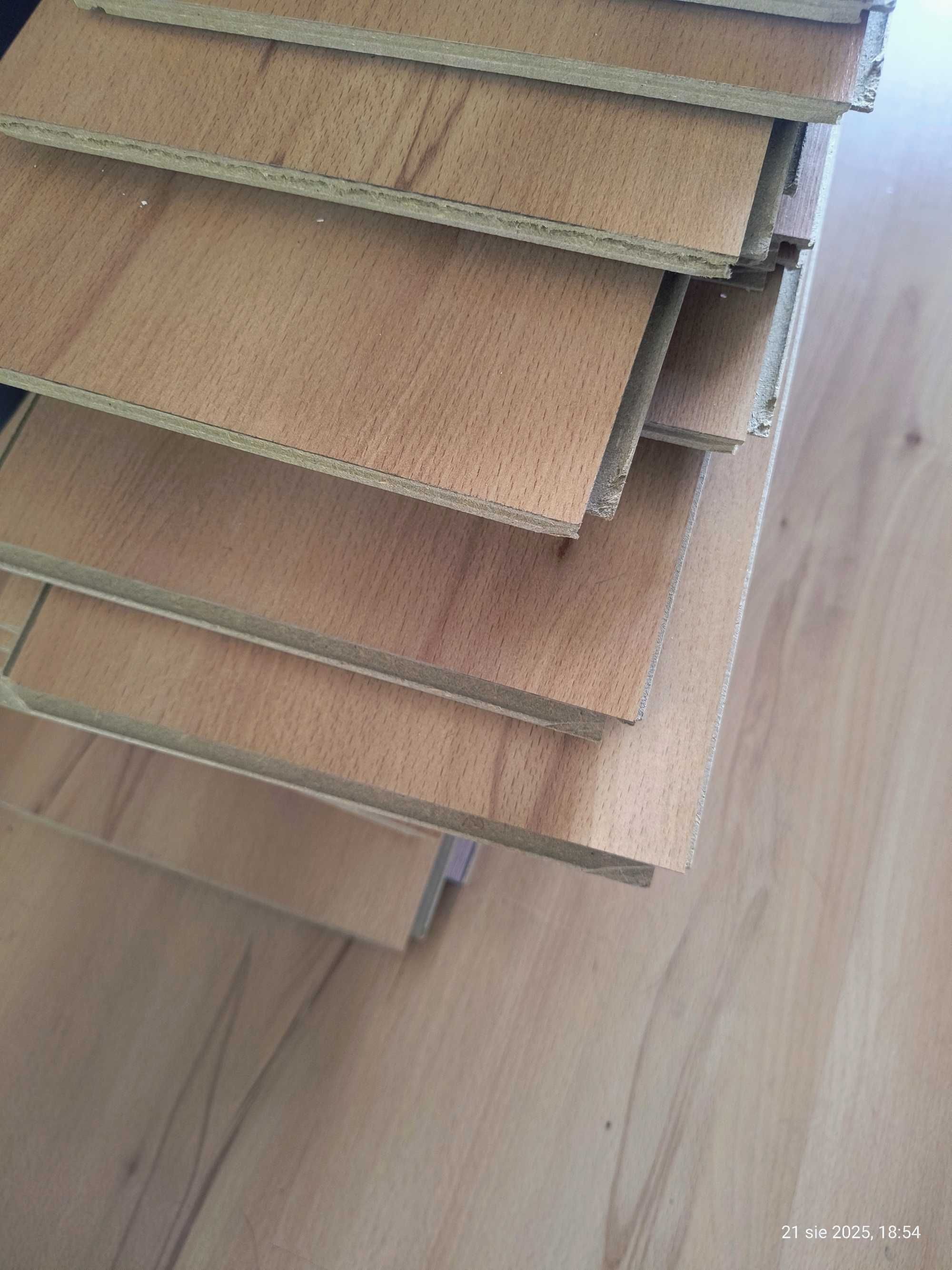 oddam panele 10m2 za darmo
