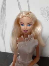 Lalka barbie ślubna