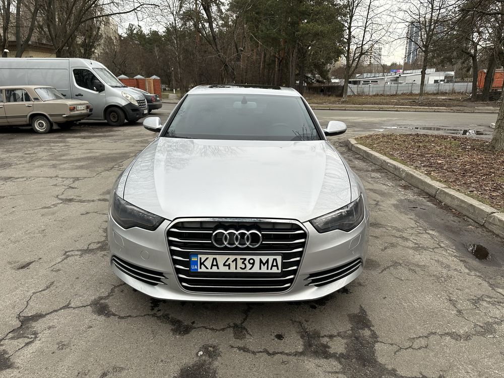 Audi A6 2012 року