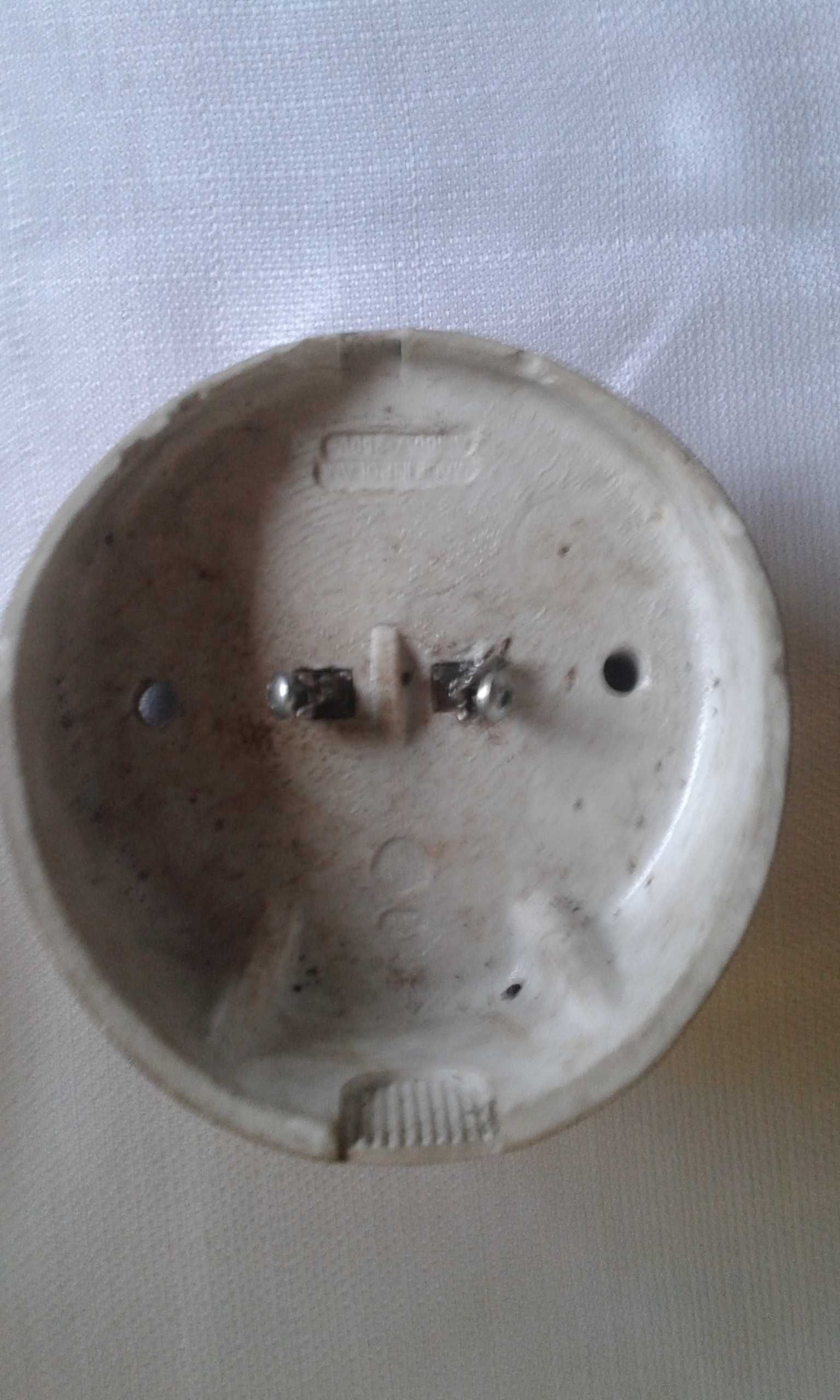 Lampa garażowa lub klatkowa PRL
