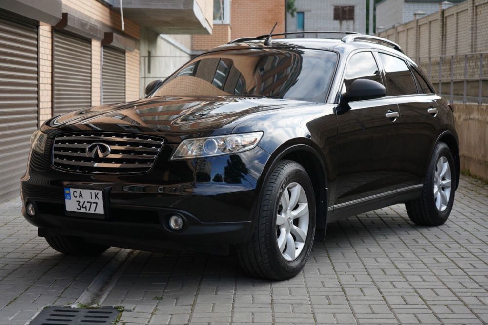 Продам Infiniti FX35