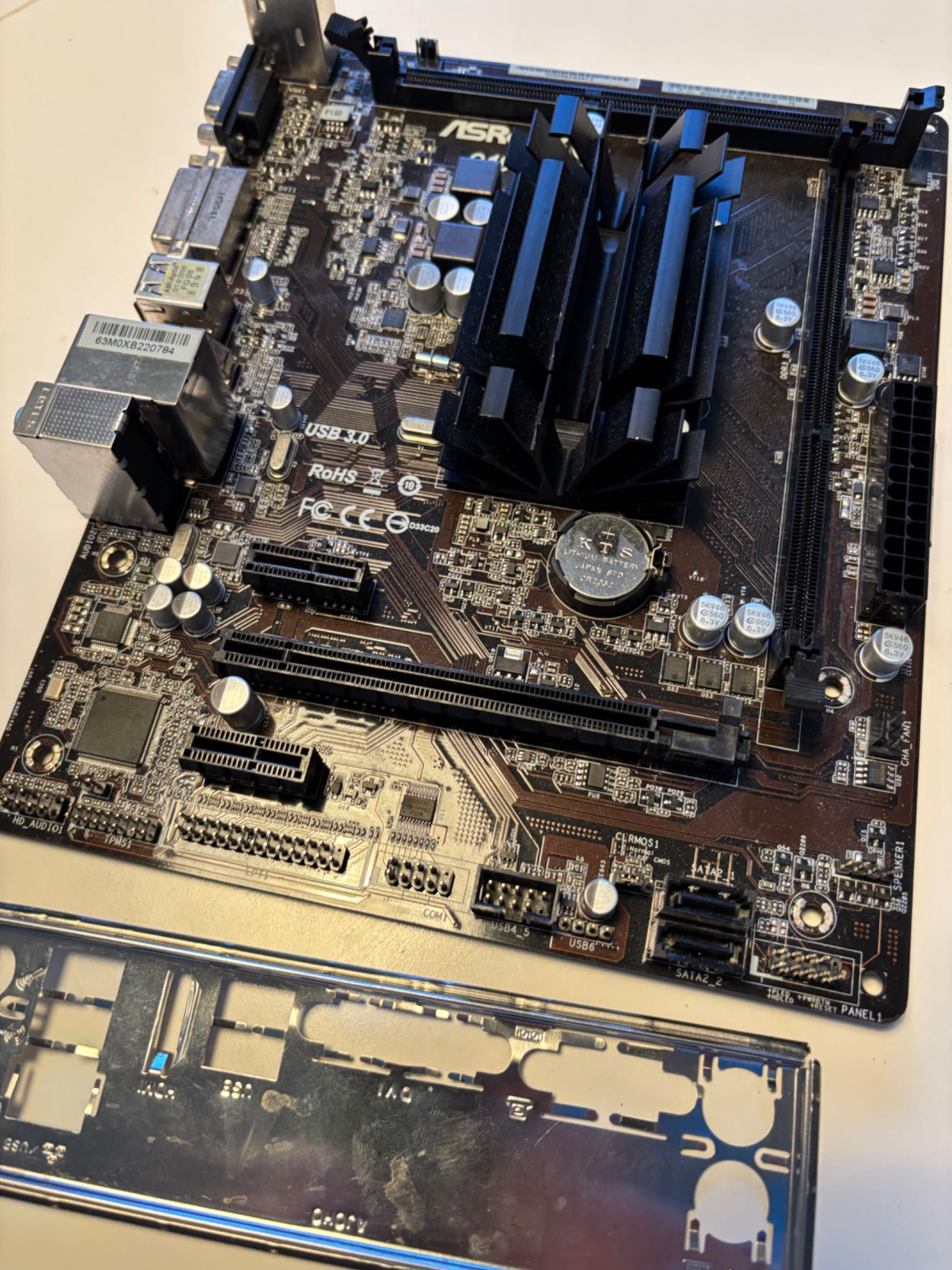 Płyta główna ASRock Q1900M  DDR3, Intel Celeron J1900 (4x2.0GHz)
