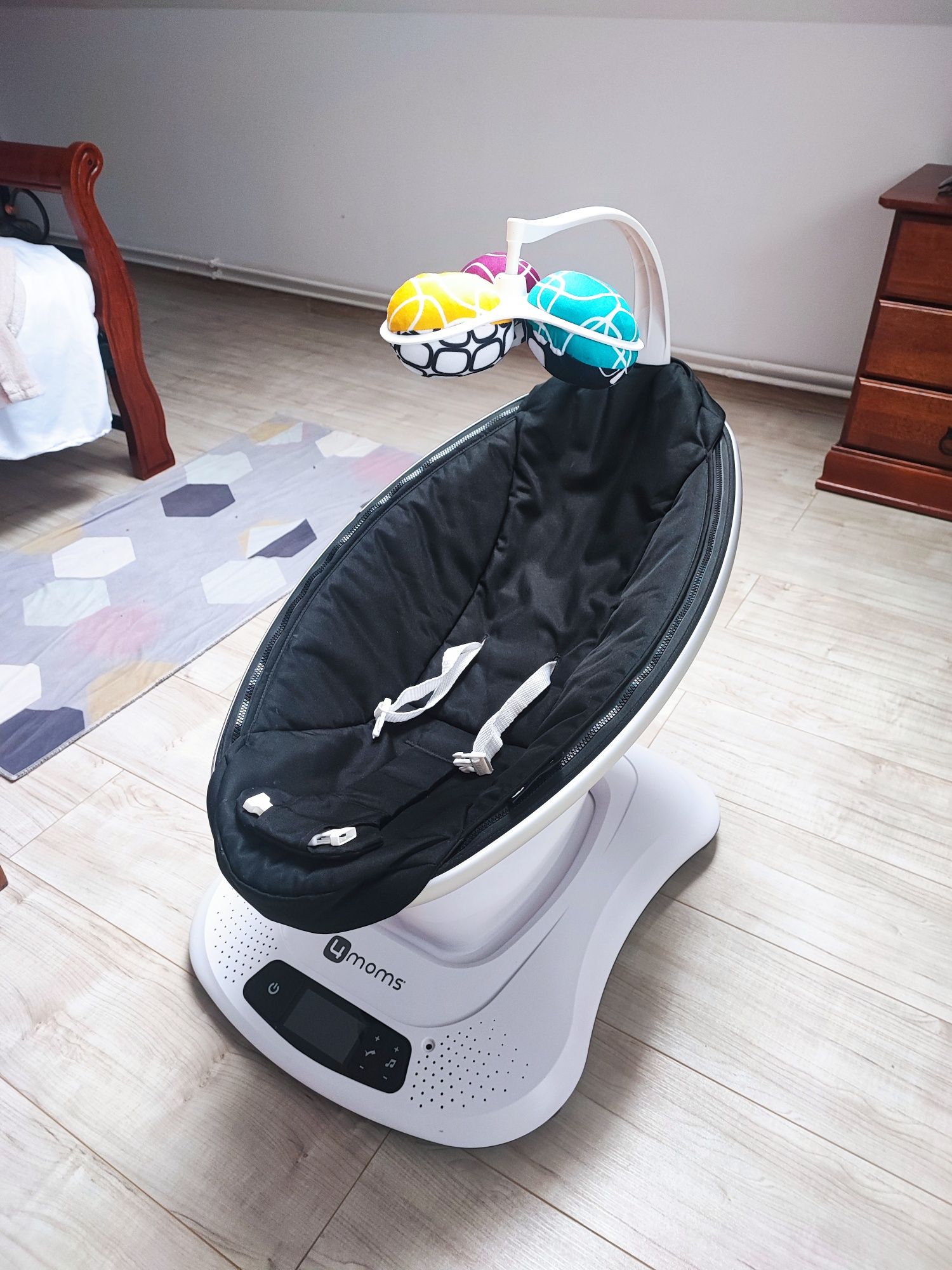 Bujaczek 4moms mamaRoo 4