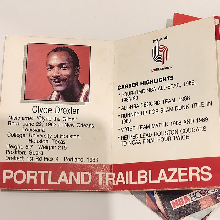 NBA Hoops Collect Books