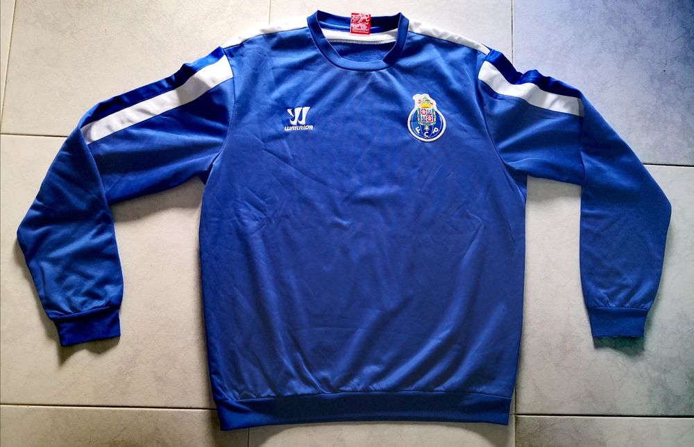 Vários equipamentos do F. C. PORTO