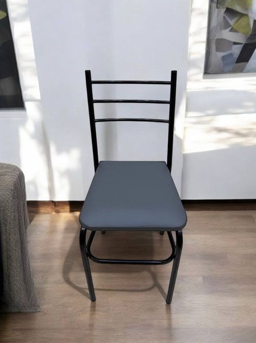 Стул кухоний Новий