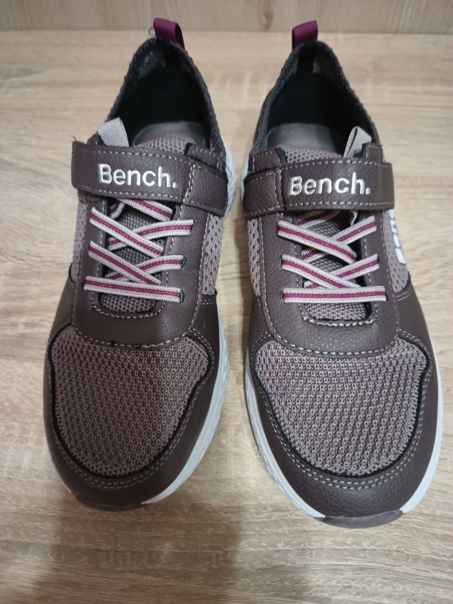 Buty sportowe Bench 34 jak nowe