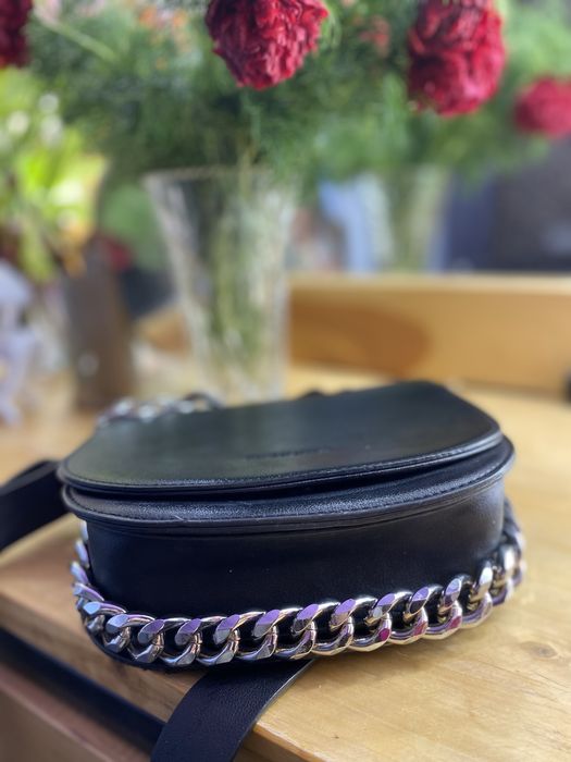 Продам сумку чорну