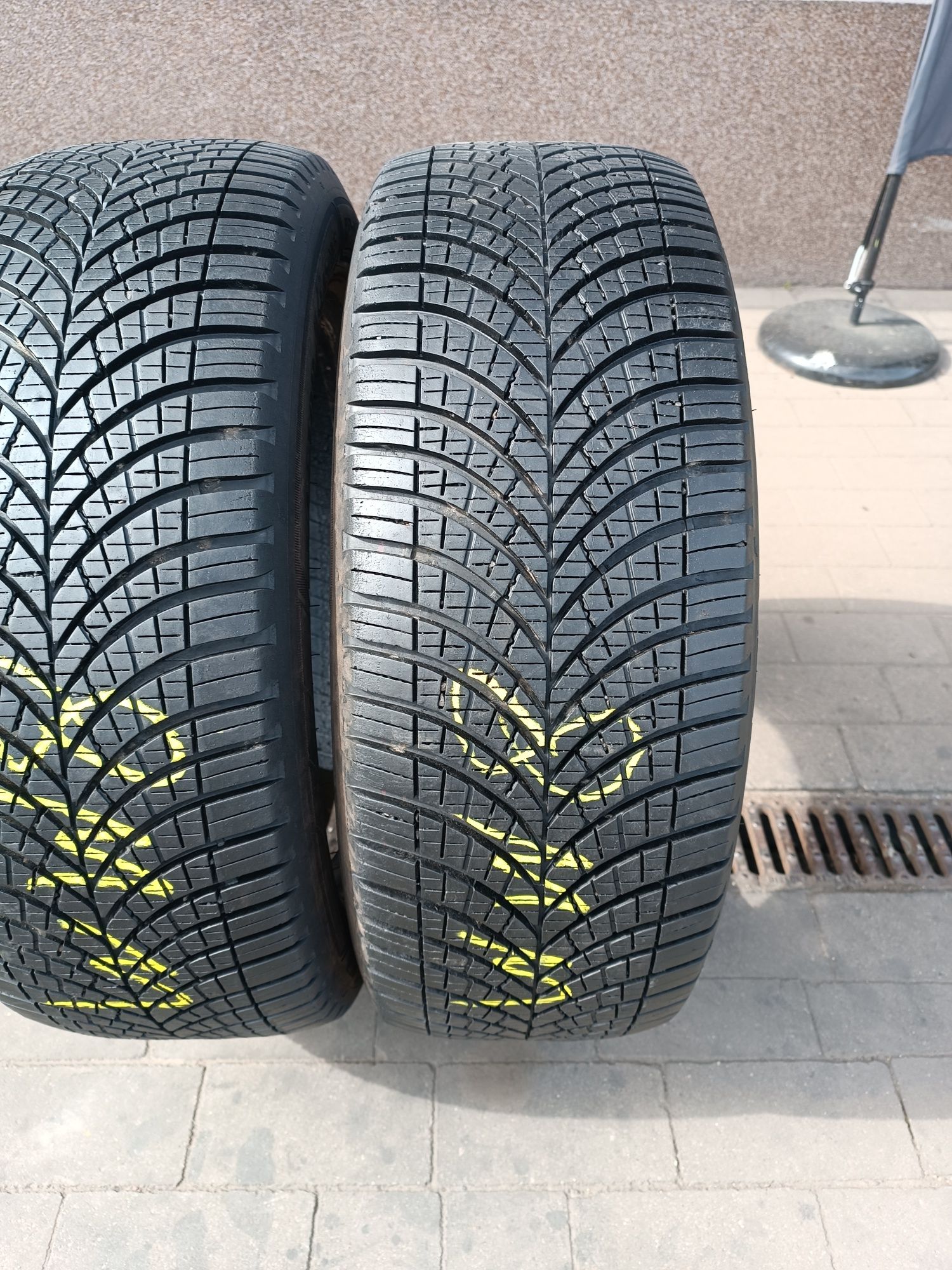 225/55R17C Goodyear Vector 4Seasons CARGO  MO-V