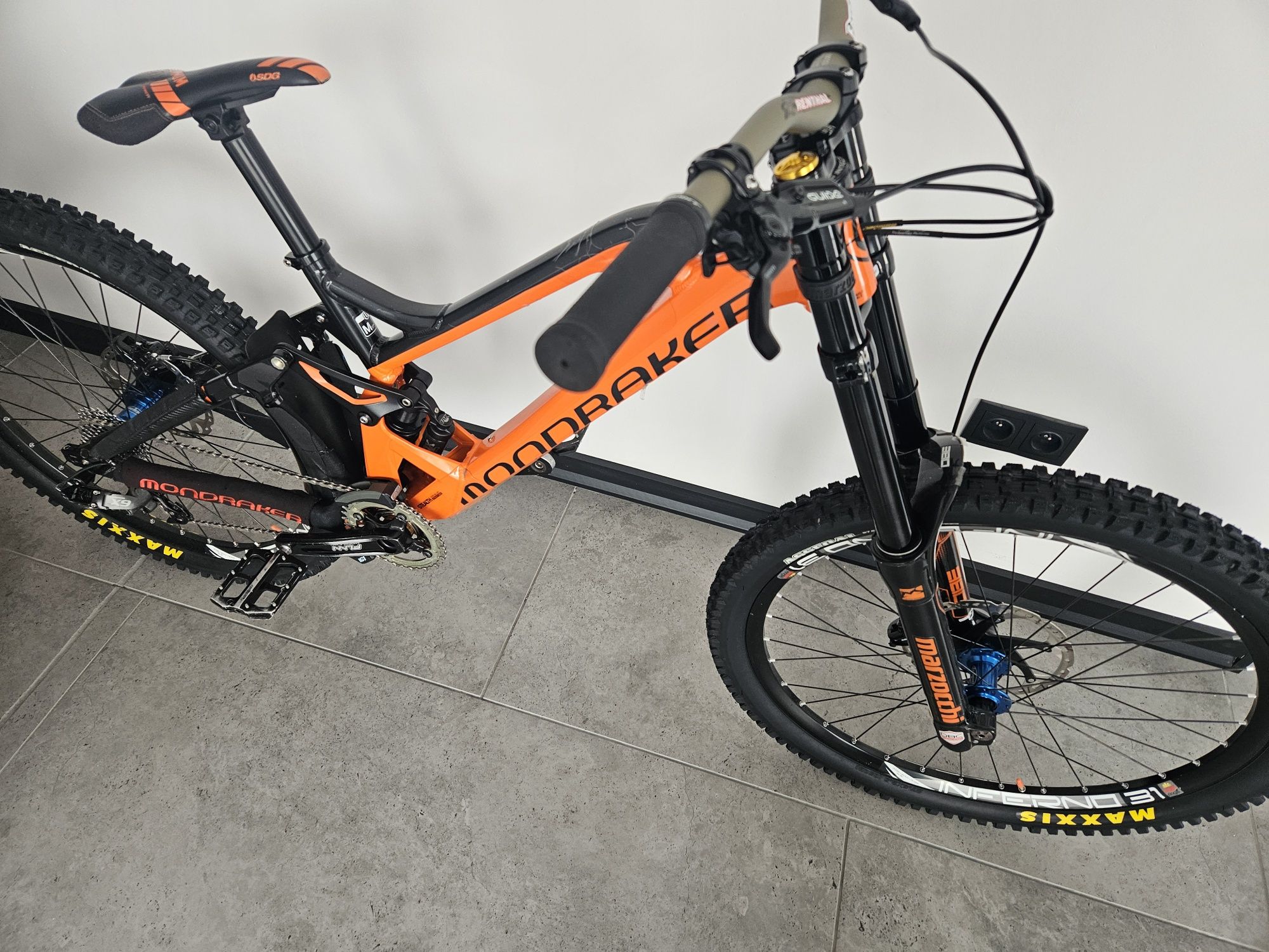 Mondraker Summum 2017 Marzocchi Fox maxxis hope dh fr  zamiana na 29