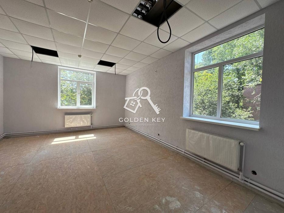 Оренда адміністративної будівлі (офіс) у Кривому Розі