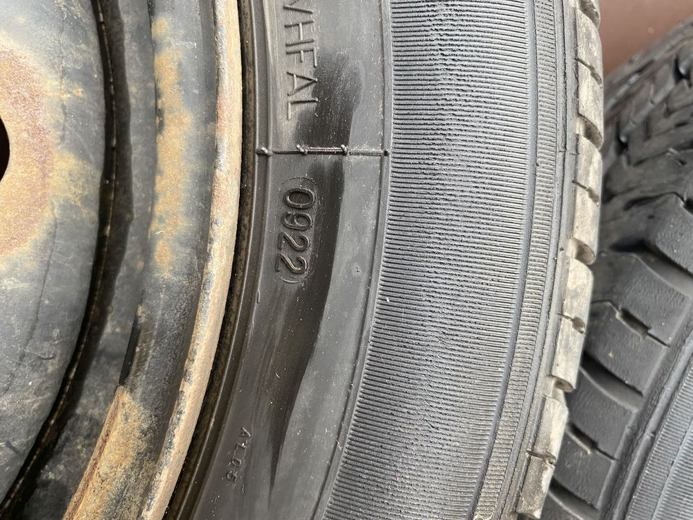Koła z felgami Fiat Doblo 195/60 r16C (2022r)