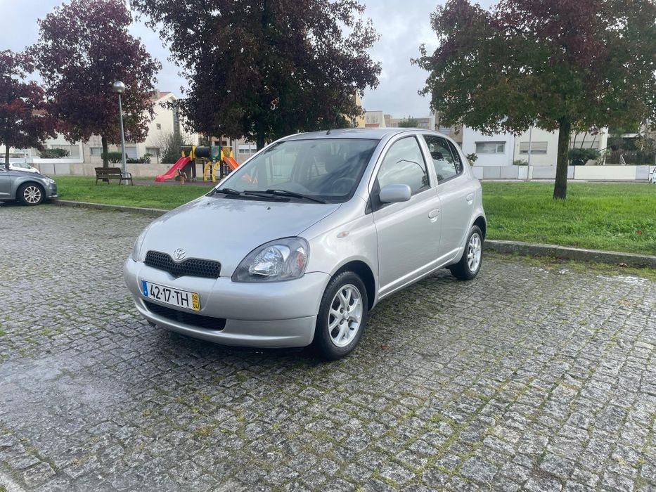 Toyota yaris  vvt-i  1.0  2002