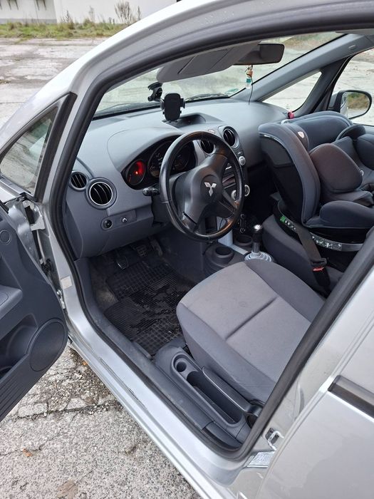 Sprzedam samochód  Mitsubishi Colt