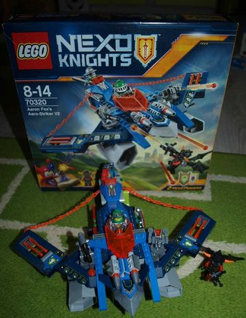 Klocki LEGO Nexo Knights Myśliwiec Aarona, jak nowe