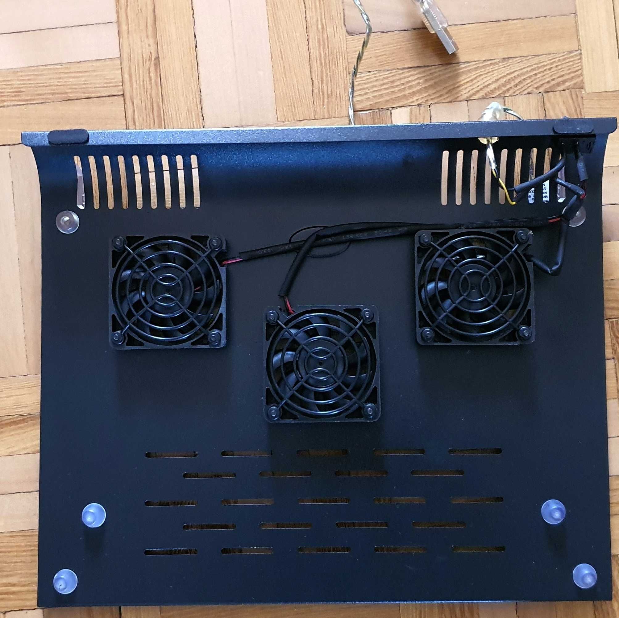 Podstawka chłodząca pod laptop - Vakoss Cooling Pad LF-3632-UK