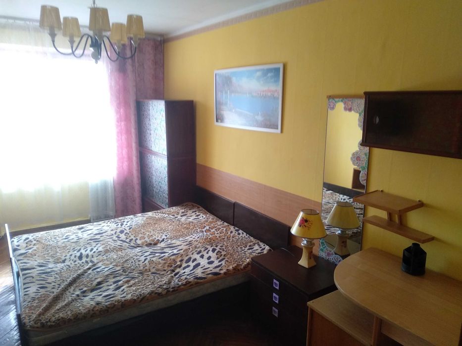 Аренда комнаты метро Лукьяновская. Лукьяновка. Центр.