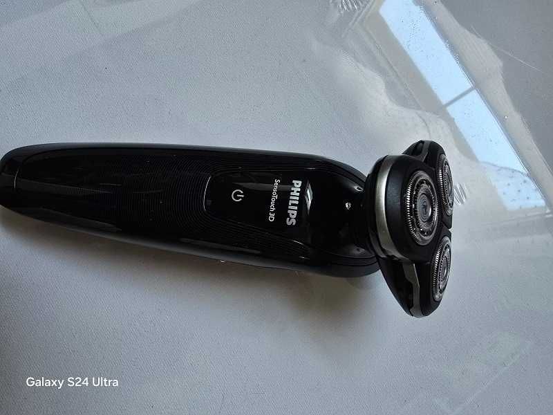 Golarka Philips SensoTouch 3D RQ1250
