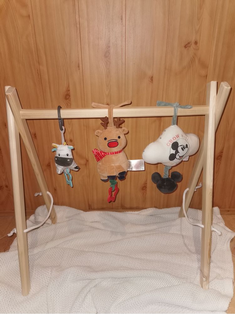 Baby gym, stojak dla dzieci