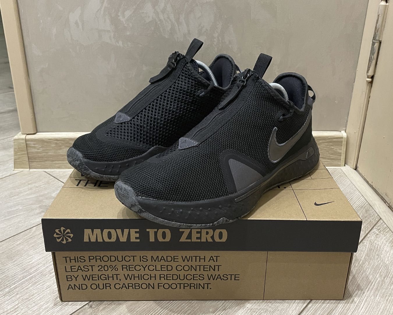 Оригінальні Кросівки Nike PG 4 Black