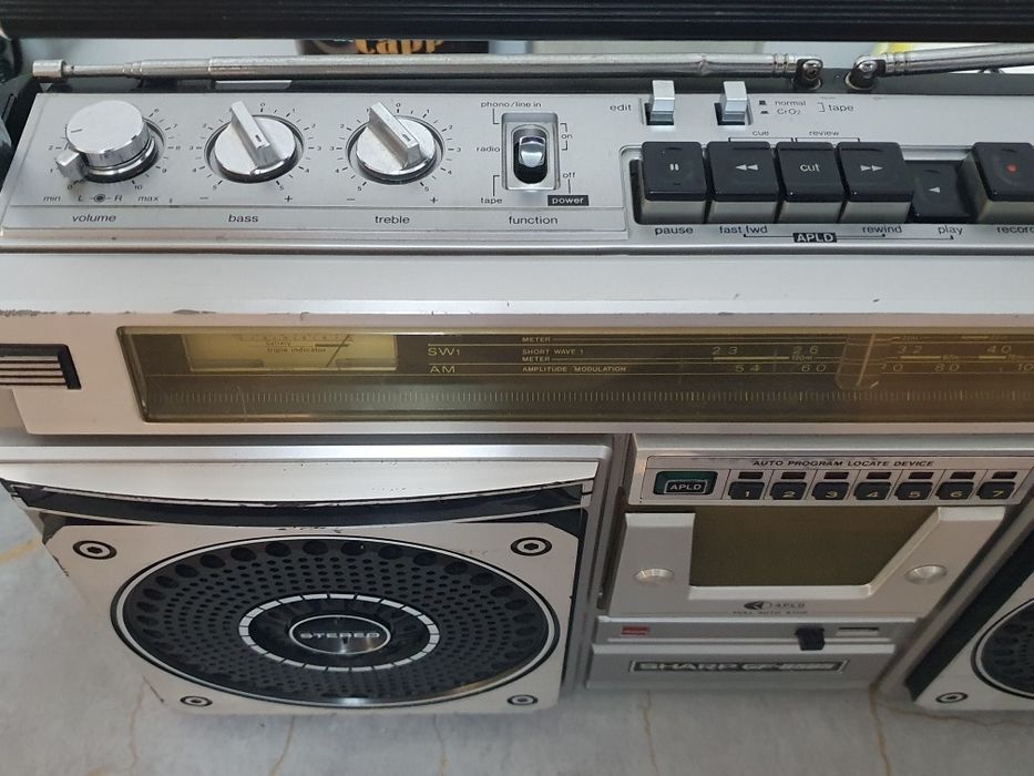 Radiomagnetofon Sharp gf 8585 vintage