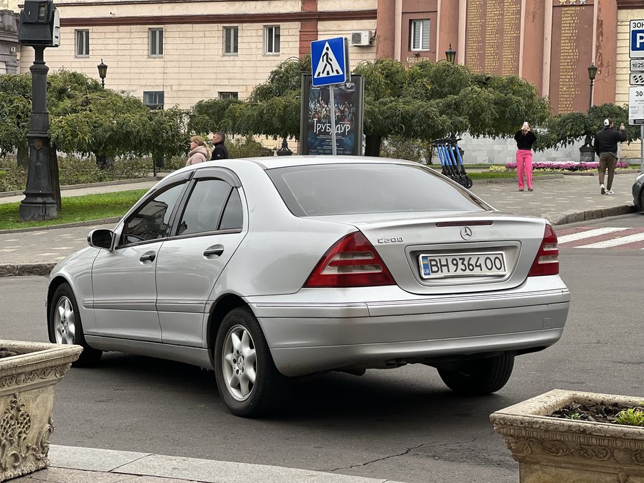 Mercedes-Bens C-Class Автомат! Идеальное сост