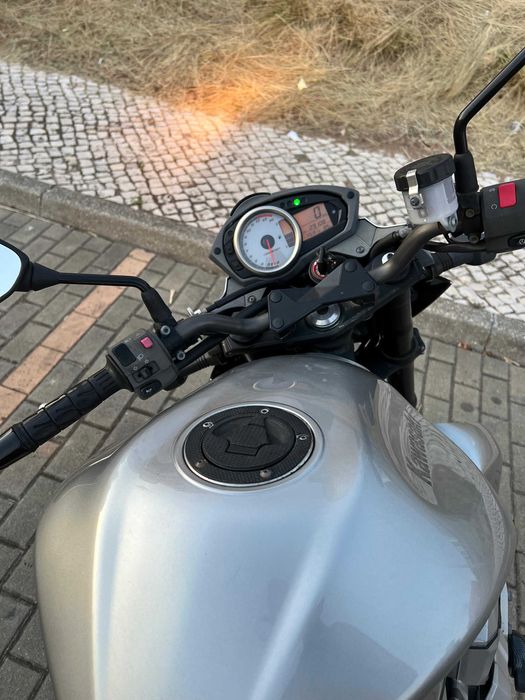 Kawasaki z750 cinza de 2007