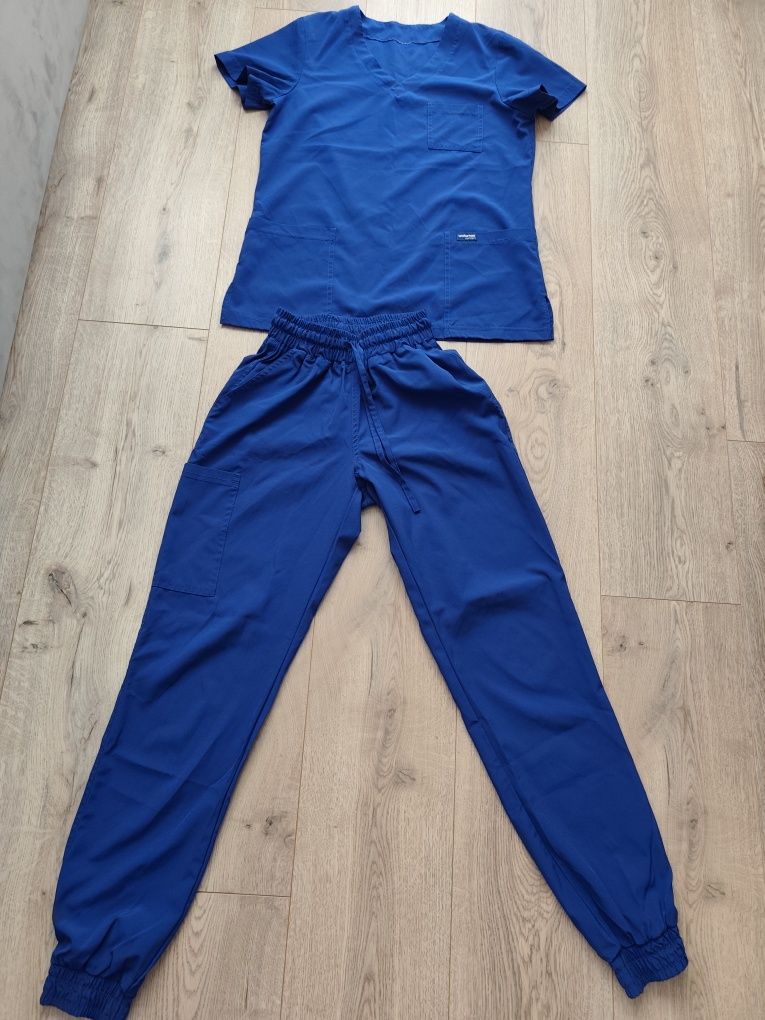 Sprzedam Scrubs uniformix