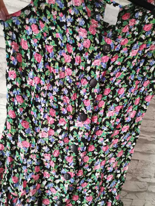 Sukienka w kwiaty S/M