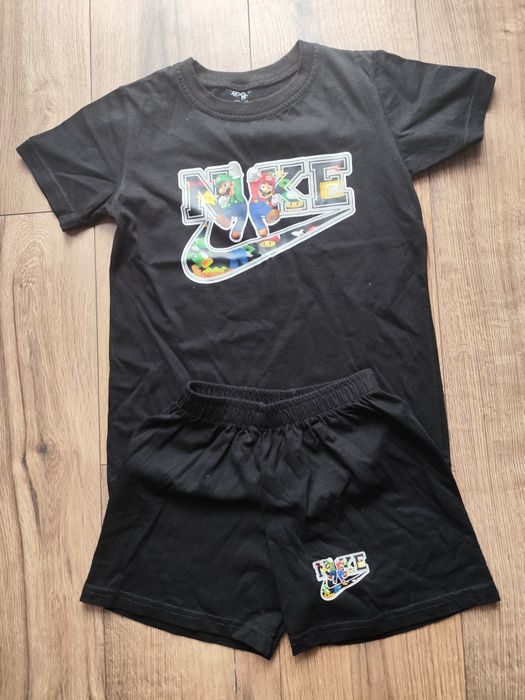 Komplet chłopięcy 122/128