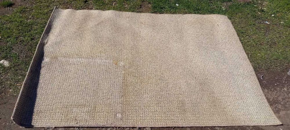 Большое напольное покрытие (палас/ковер) размером 2,09м х 1,48м