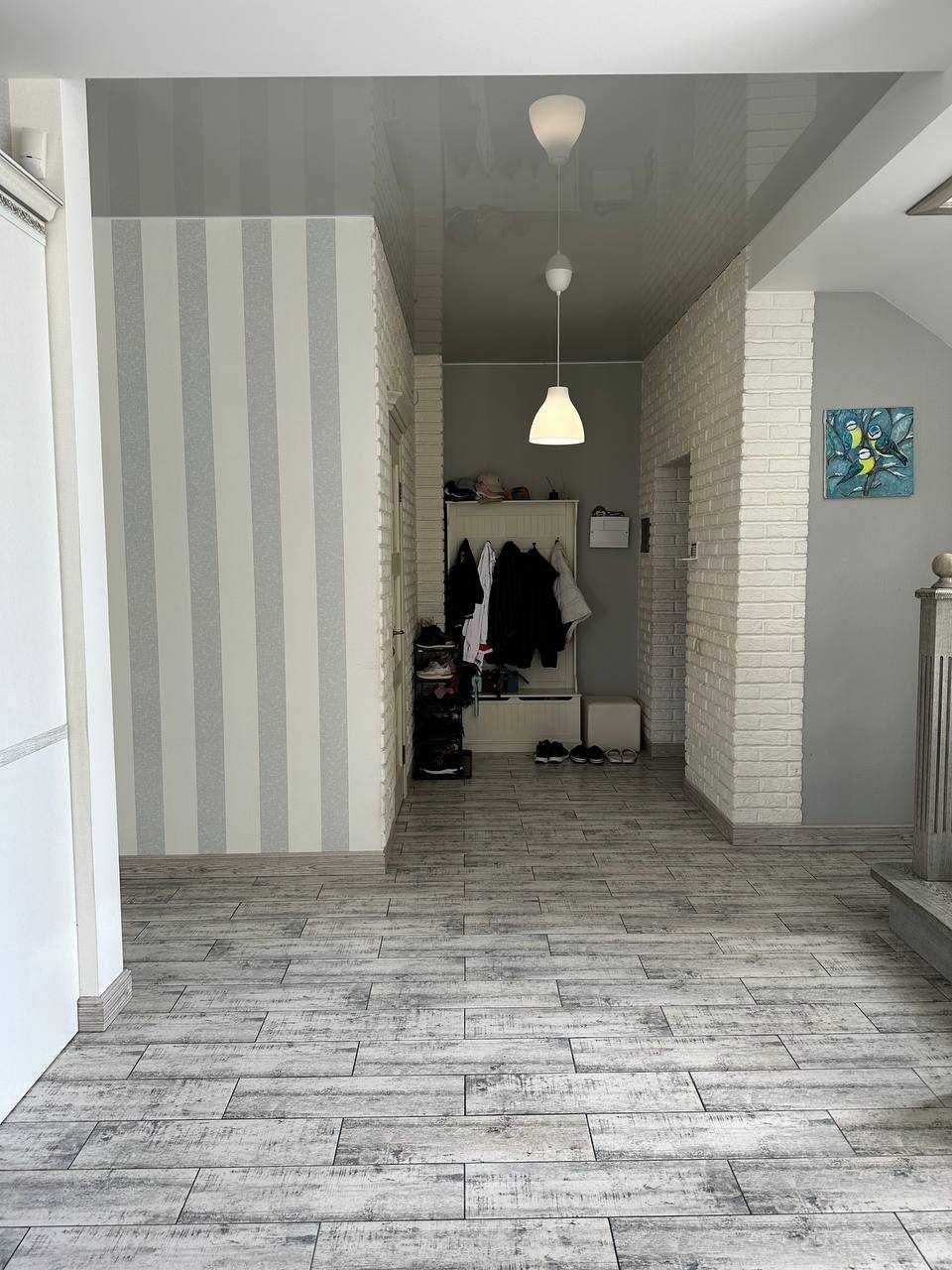Продам Будинок чудовий житловий стан . Без комісії для покупця