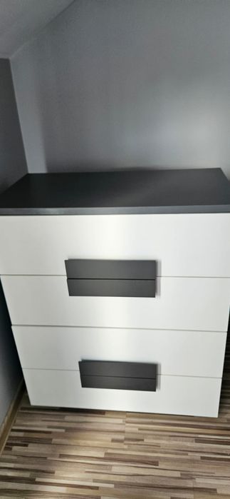 Pilnie sprzedam zestaw mebli młodzieżowych