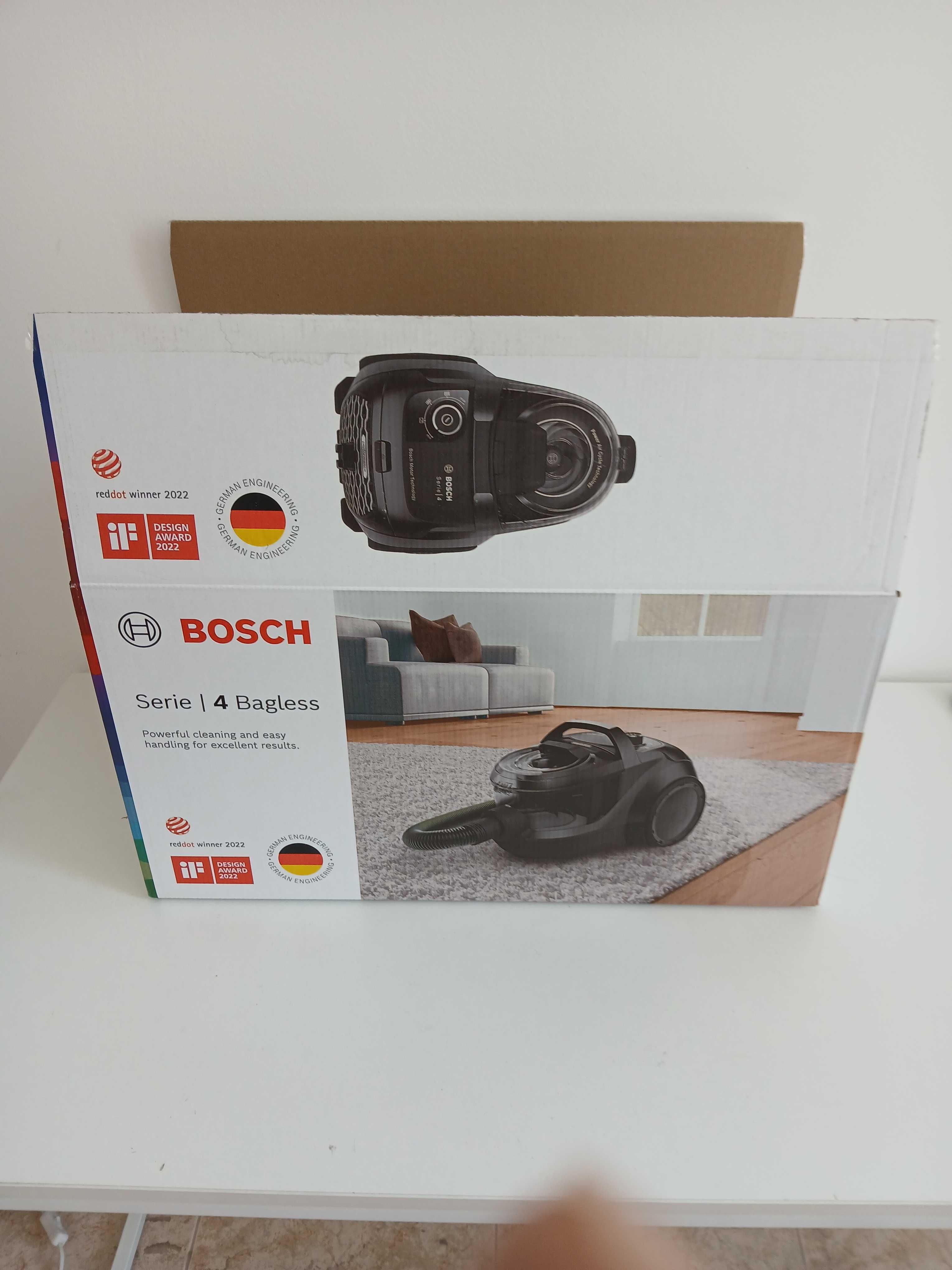 Пилосос Bosch, б/в один раз, куплений 3 місяці тому.