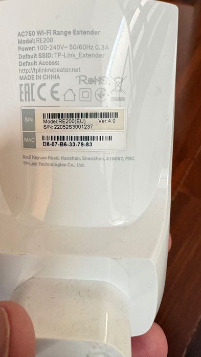 TP Link RE200 Wi Fi extender