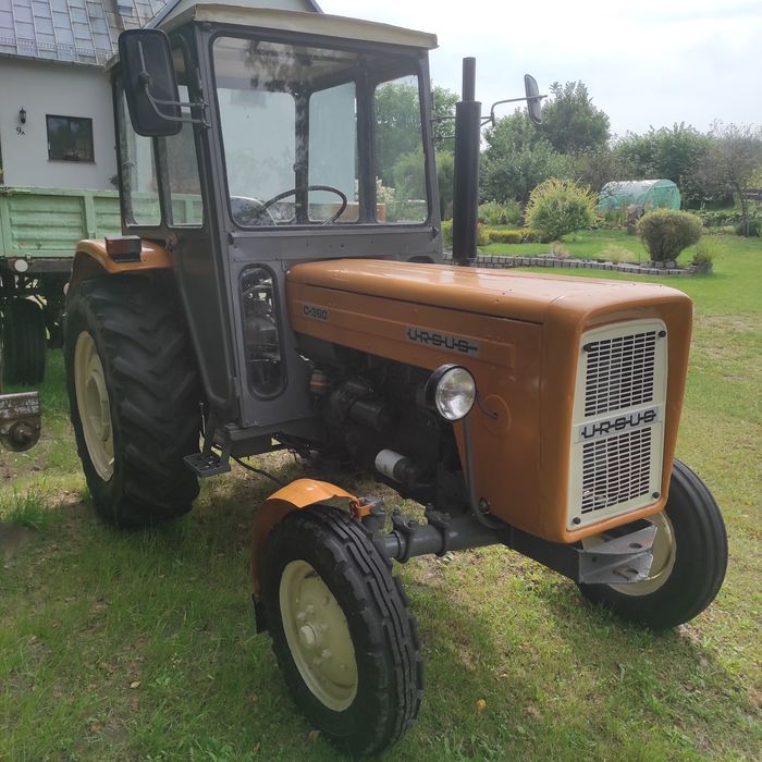 URSUS C-355/360.