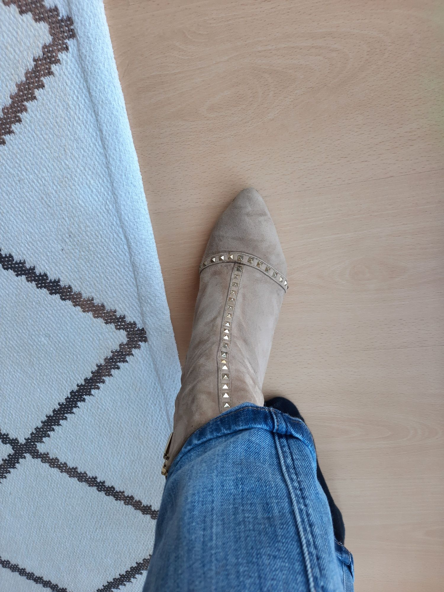 Botins bege Zara -tamanho 39