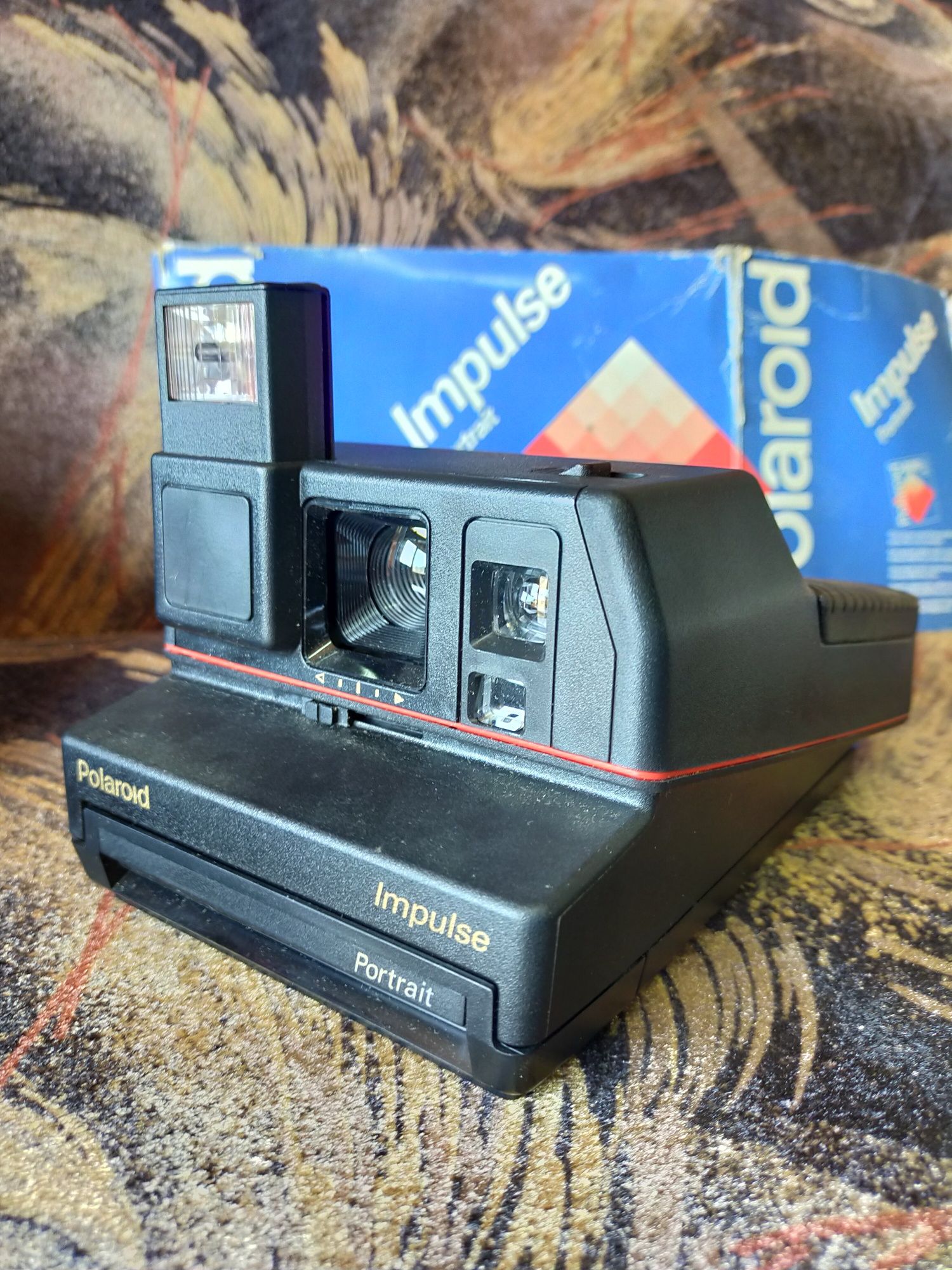 Продам Polaroid 600 plus