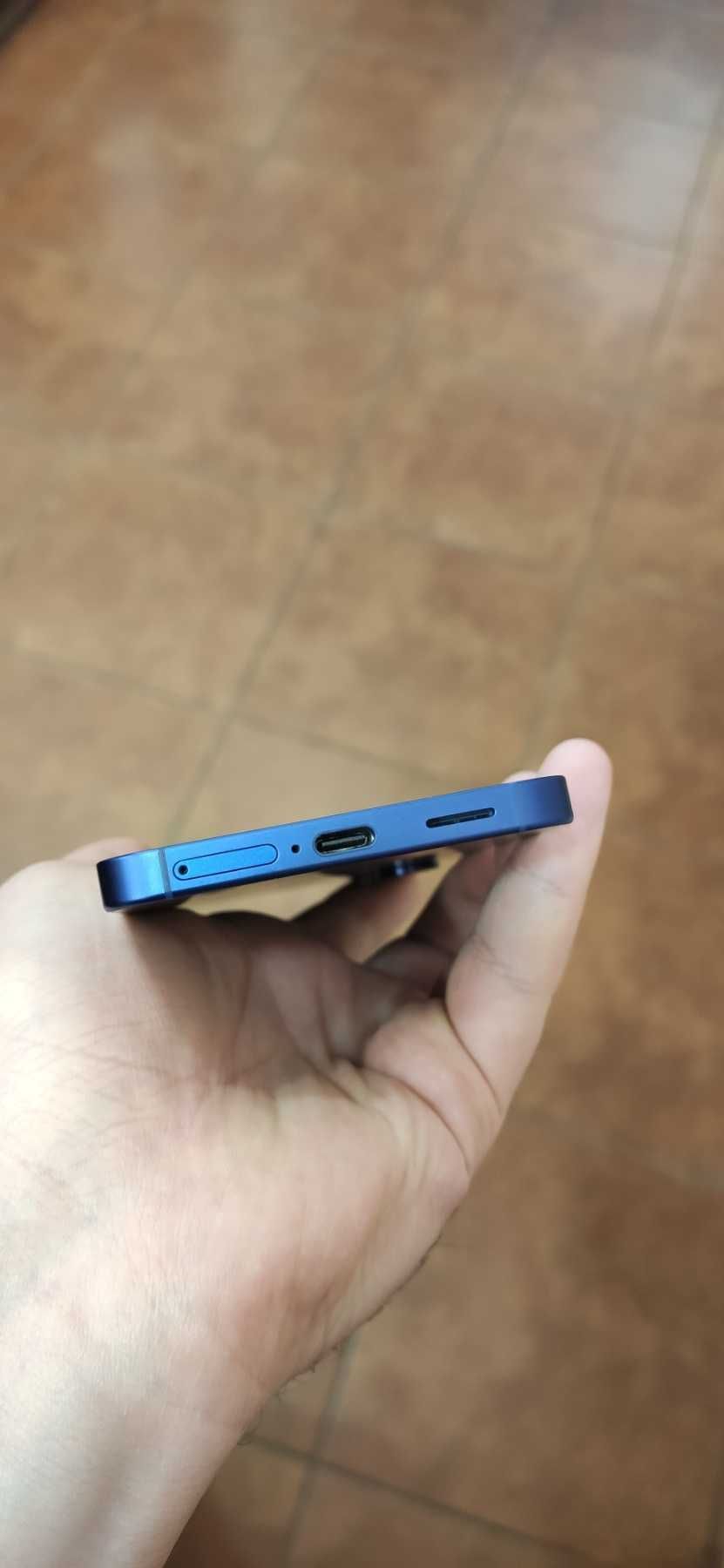 Samsung S931B Galaxy S25 12/128GB ,Navy EU !!!ВЖИВАНИЙ!!!