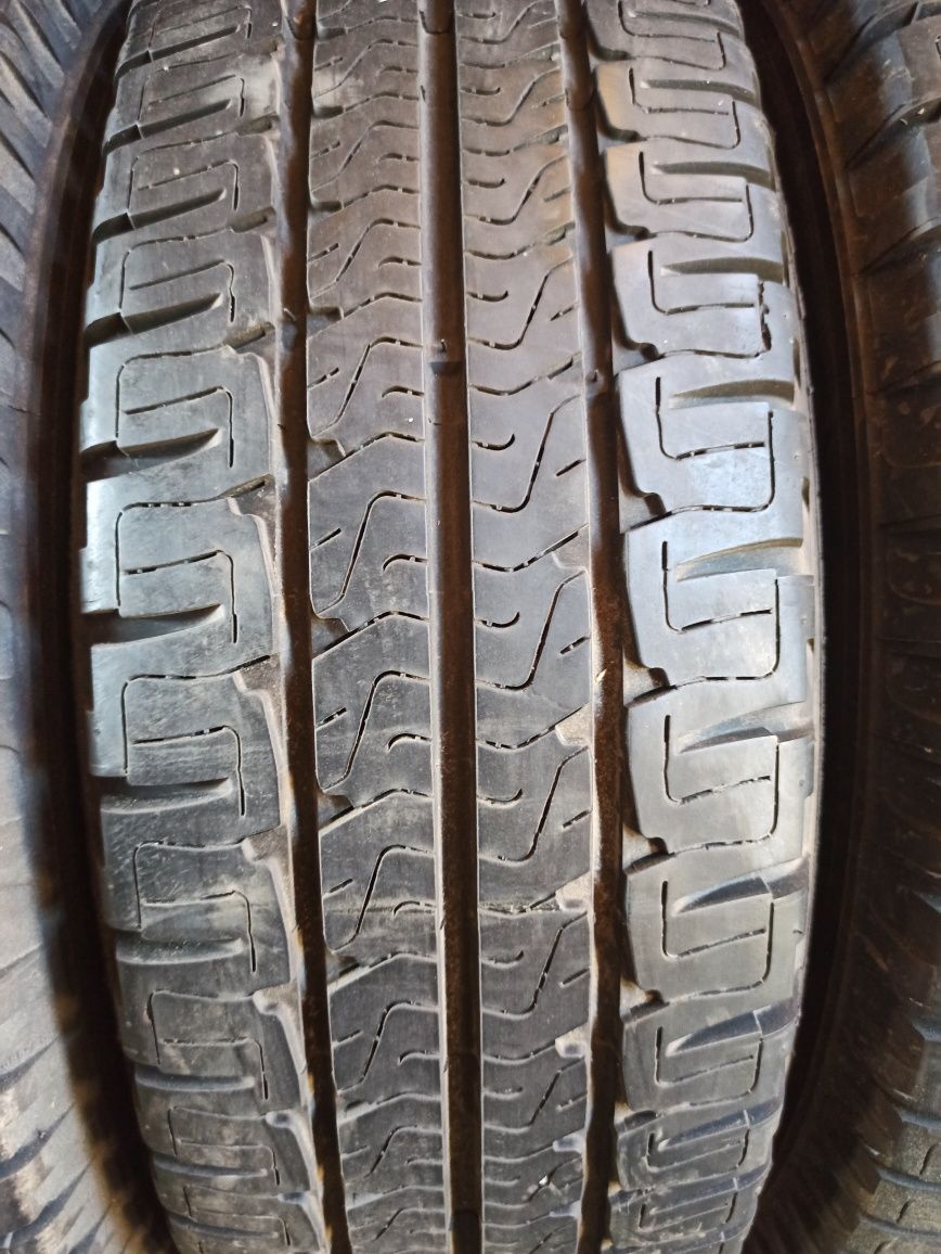 052 TSM Komplet Opon 215/70/15C CP Michelin Agilis Camping rok 20