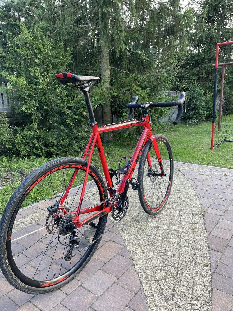 Rower Cube Cross Race rozmiar 59