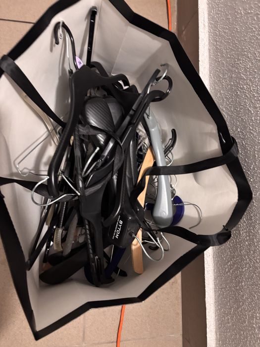 Wieszaki plastikowe cala torba