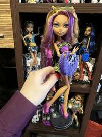 Monster high лялька