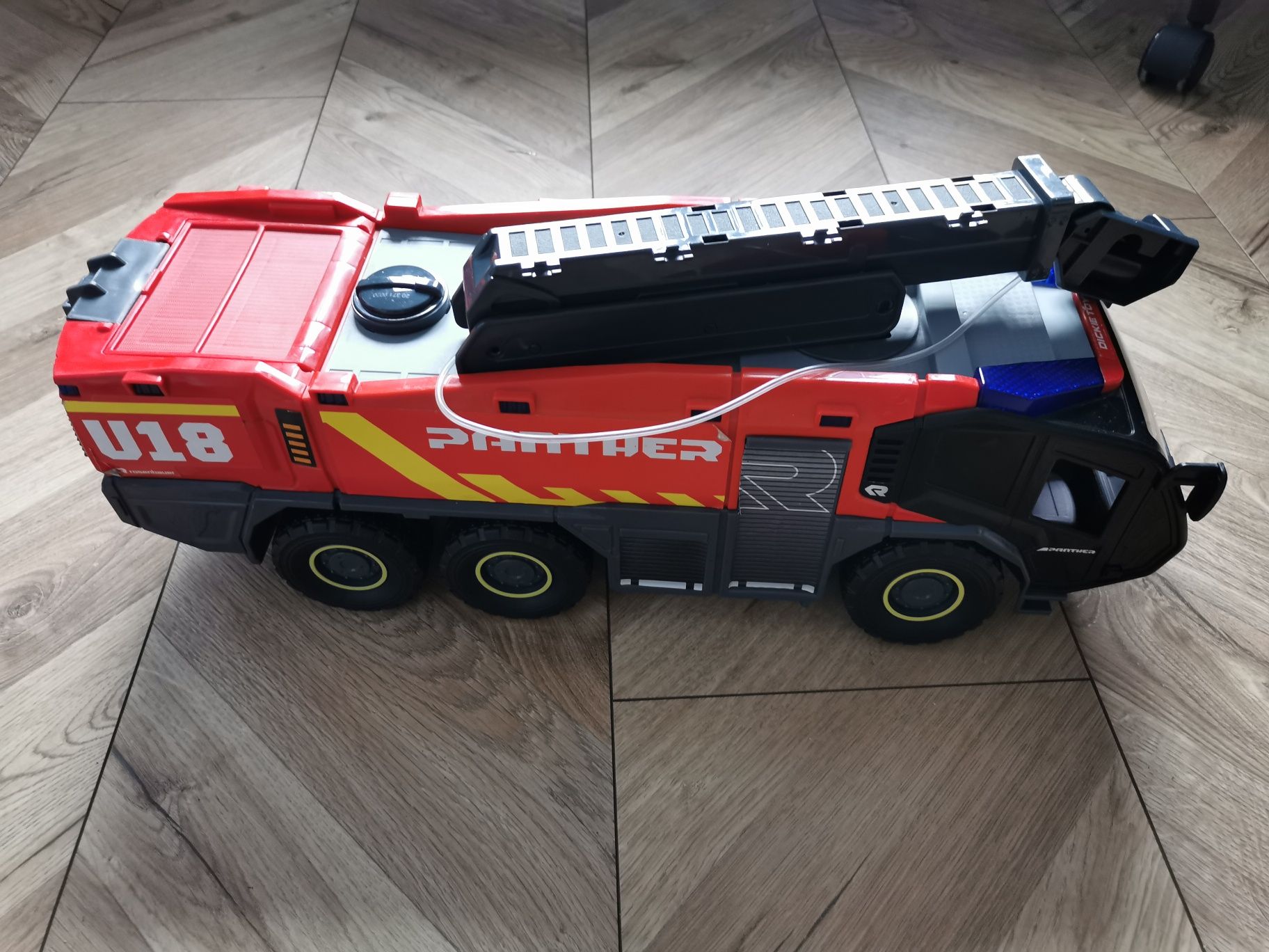 Dickie toys Duża Lotniskowa Straż Pożarna zabawka rc