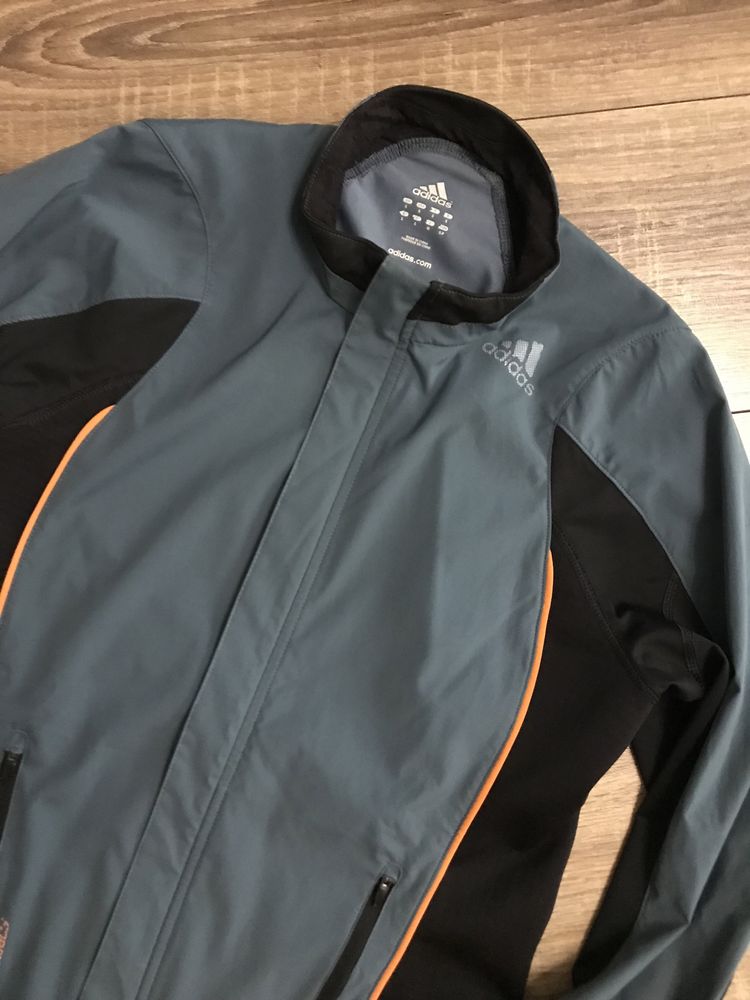 Спортивна куртка вітровка Adidas