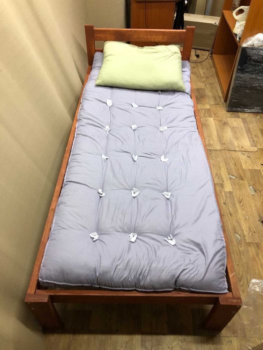 Кровать односпальная "Дерево"  ,бу