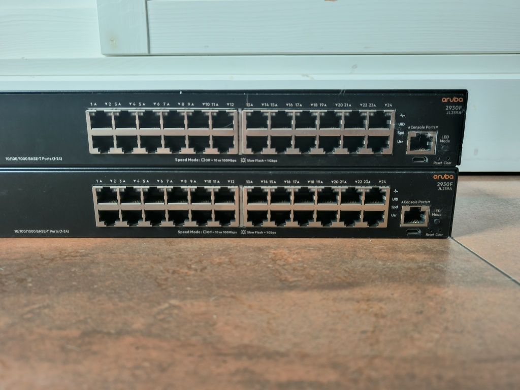 Switch Aruba 2930F 24G 4SFP - JL259A