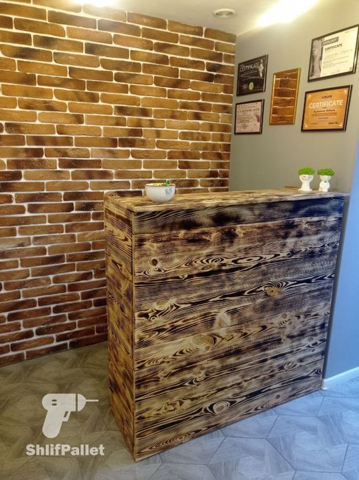 Барна стійка , ресепшн , прилавок з соснової дошки