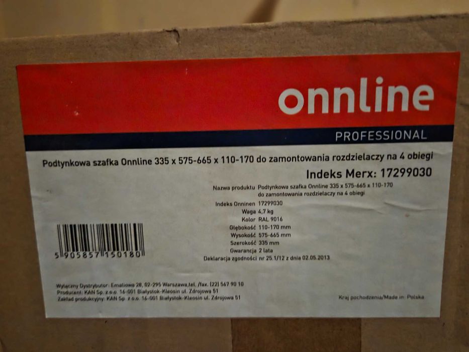 Nowa natynkowa skrzynka rozdzielacza do ogrzewania podłogowego 4obiegi